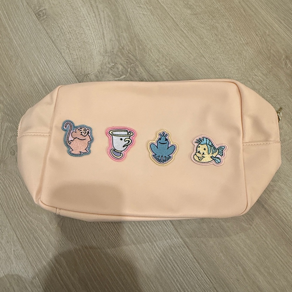 2022 Disney Parks Stoney Clover Lane Sidekicks Patched Large Pouch Gus Flounder